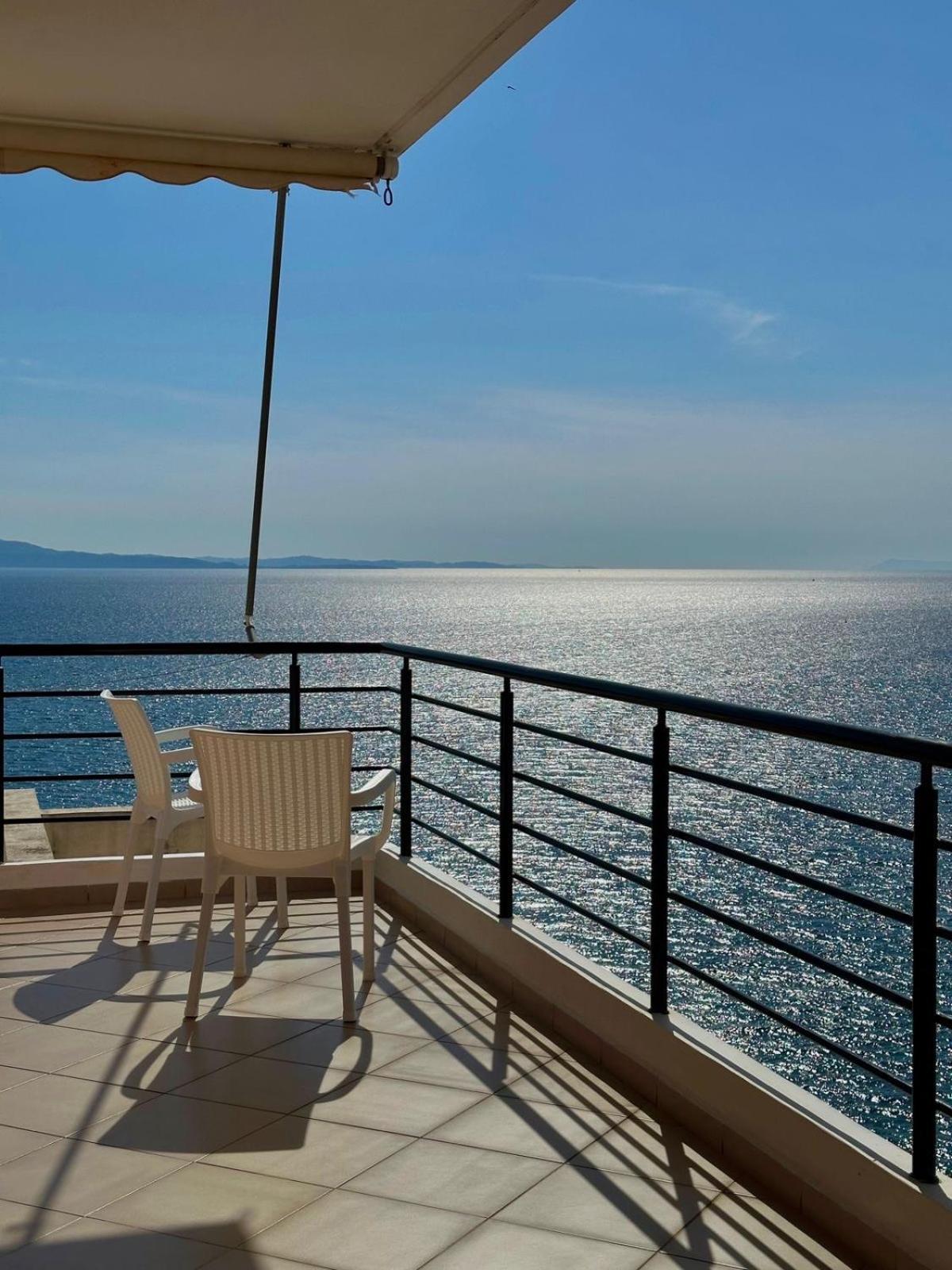Esmeralda Apartaments Saranda Dış mekan fotoğraf